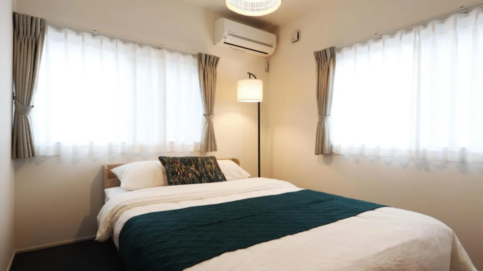 Apartment 4Bd, Japanese-Style Villa With Free Parking Osaka
